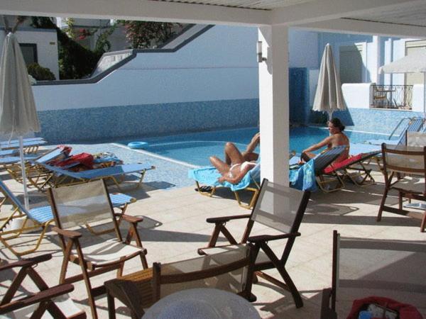 Glaros Hotel Apartment อาเยียกาลินี ภายนอก รูปภาพ