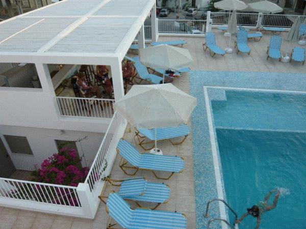 Glaros Hotel Apartment อาเยียกาลินี ภายนอก รูปภาพ