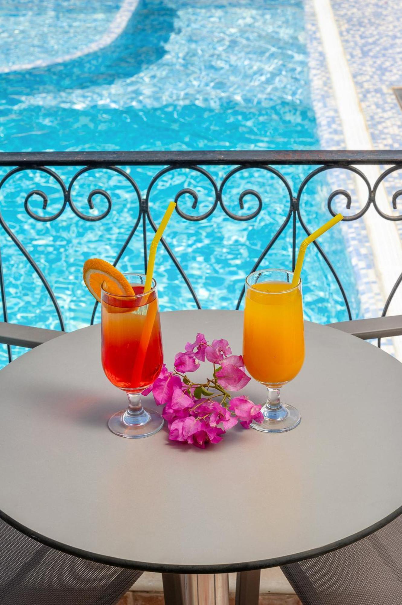 Glaros Hotel Apartment อาเยียกาลินี ภายนอก รูปภาพ